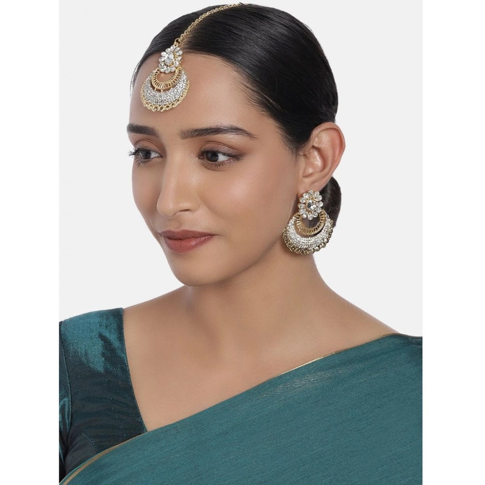 Vaystra Rose Alloy Kundan Earrings &amp; Mangtikka - White,
