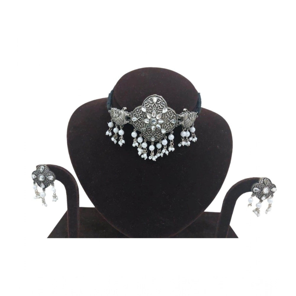 Vaystra Gold Plated Rose Alloy Necklace &amp; Earings Set in Silver & White,