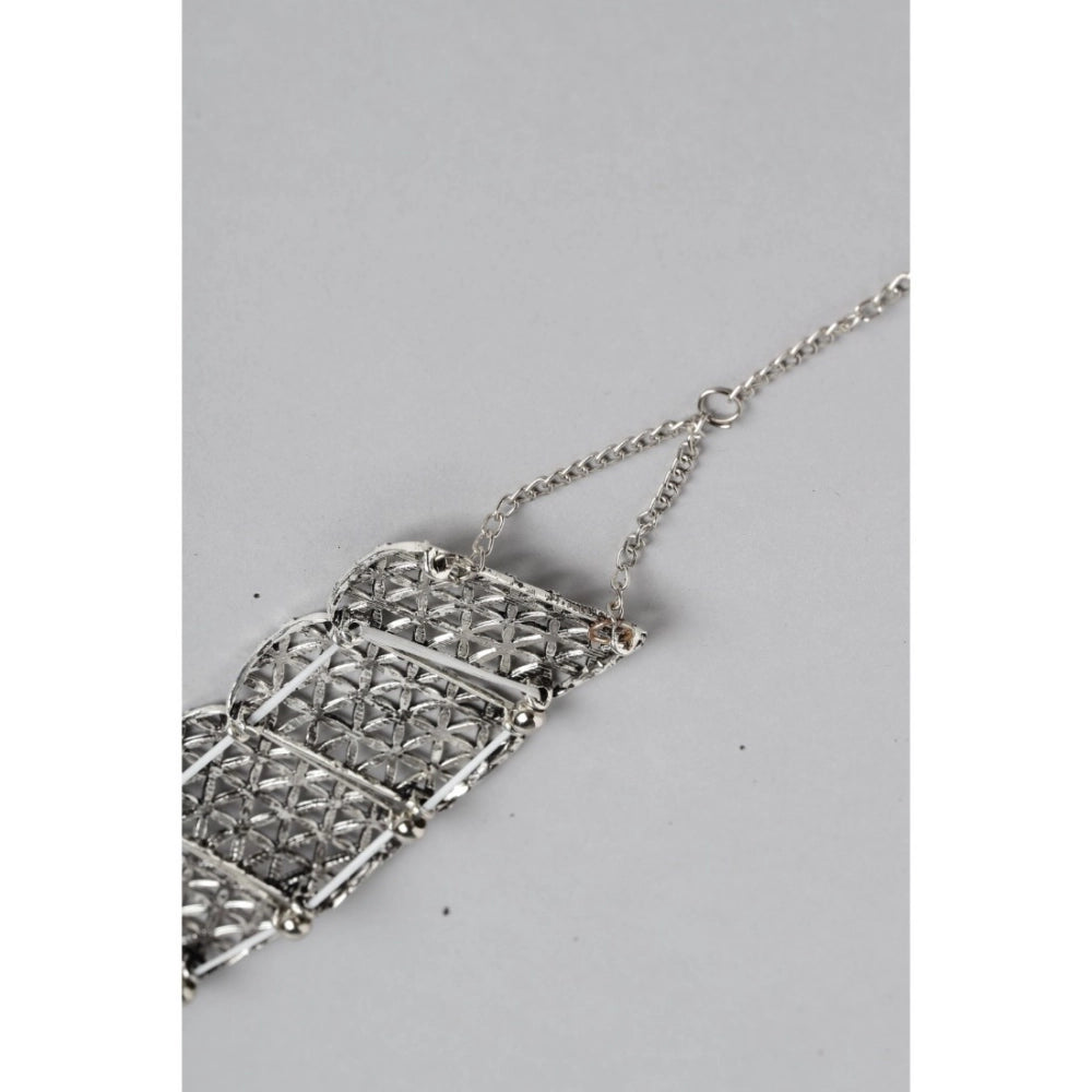 Vaystra Handcrafted Rose Alloy Choker - Silver, Edition