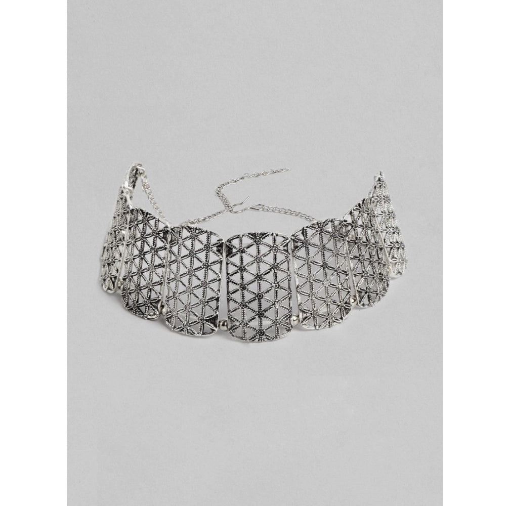Vaystra Handcrafted Rose Alloy Choker - Silver, Edition
