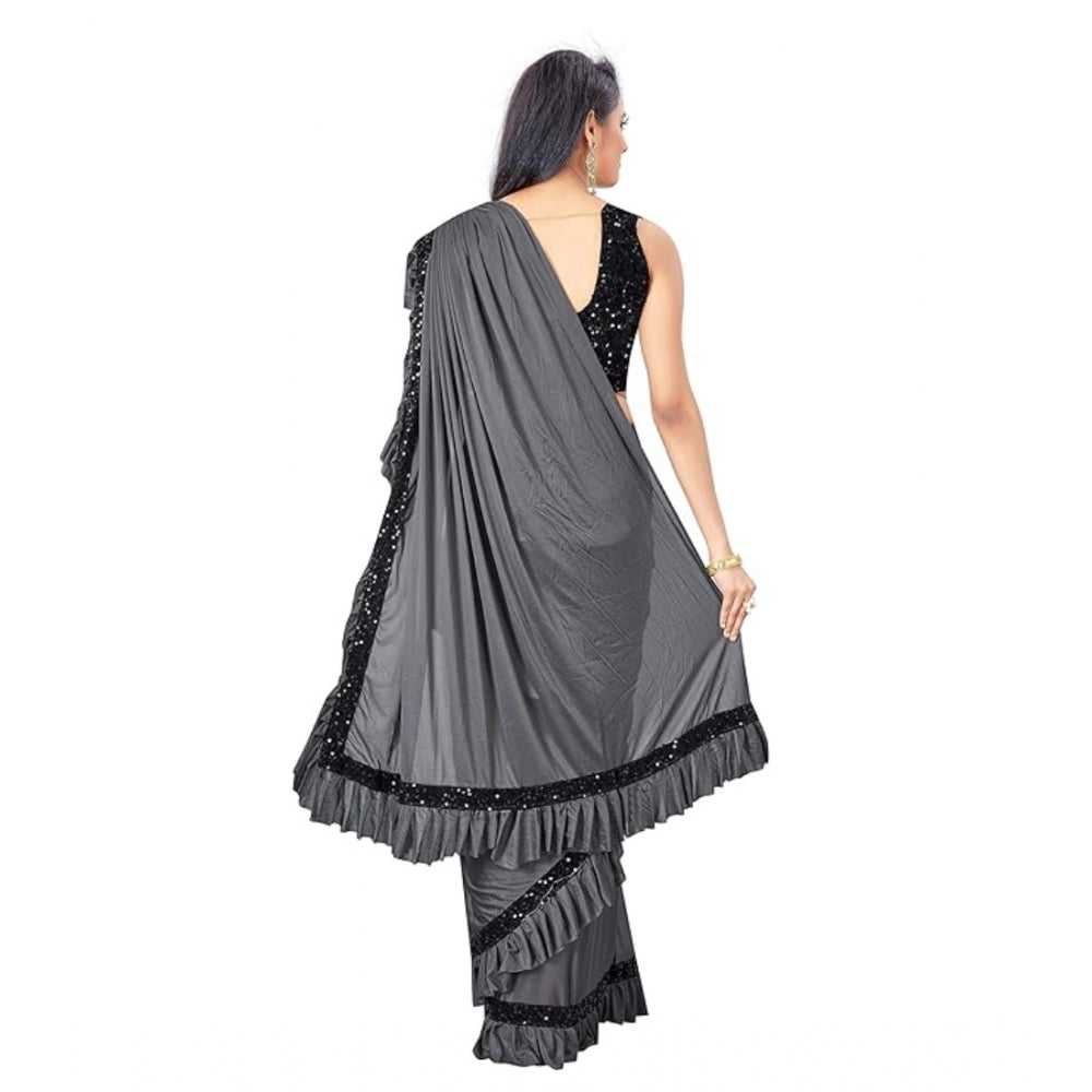 Vaystra Lycra Solid Saree With Unstitched Blouse – Grey