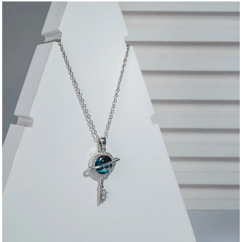 Vaystra Stainless Steel Key Design Delicate Chain - Silver Plated