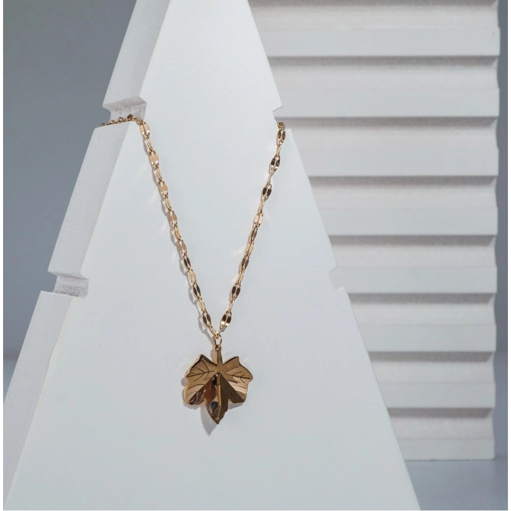 Vaystra Handcrafted Stainless Steel Leaf Pendent Delicate Chain - Gold Plated Edition