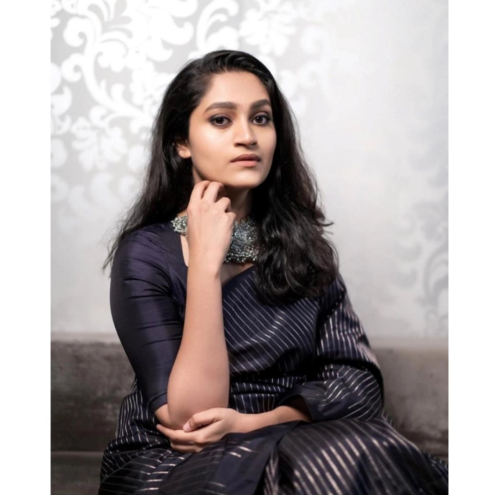Vaystra Silk Printed Saree With Unstitched Blouse 5.5Mtr – Black