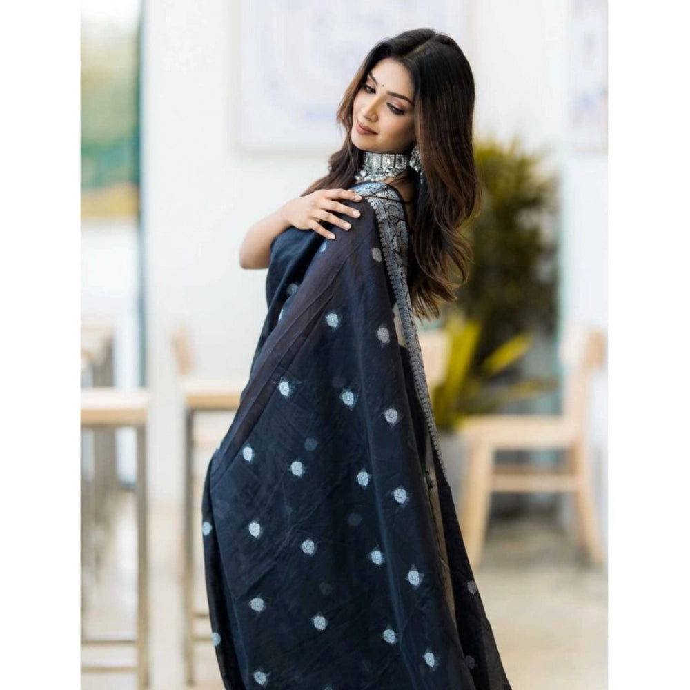 Vaystra Cotton Printed Saree With Unstitched Blouse 5.5Mtr – Black