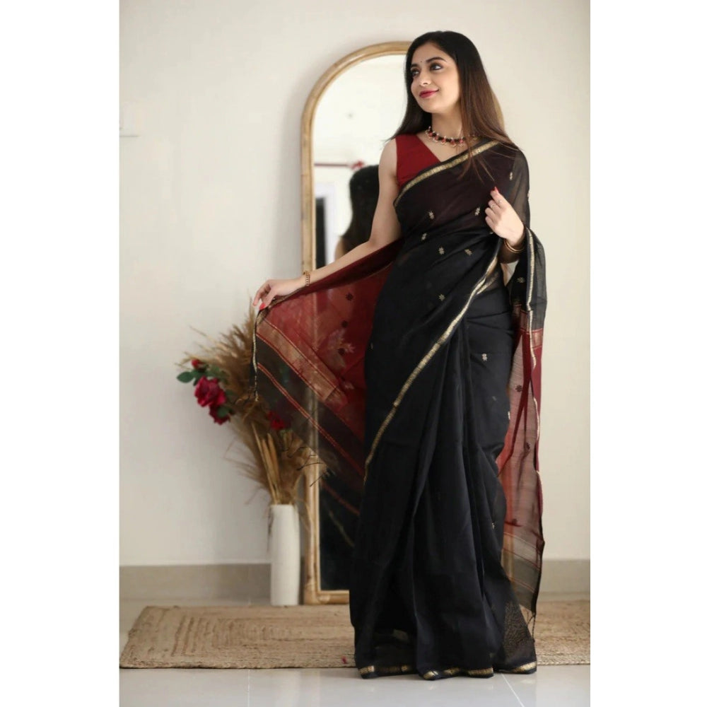 Vaystra Cotton Printed Saree With Unstitched Blouse 5.5Mtr – Black