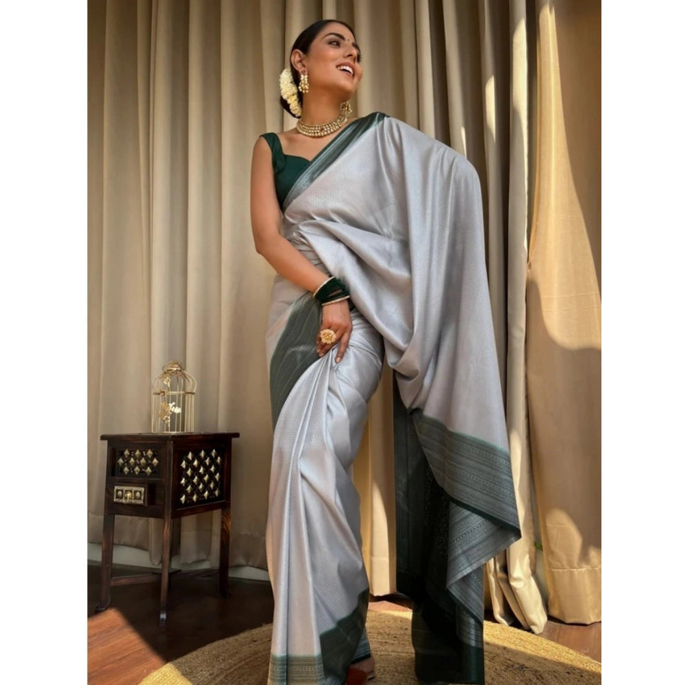Vaystra Silk Printed Saree With Unstitched Blouse 5.5Mtr – Grey