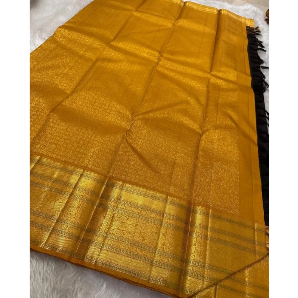 Vaystra Silk Printed Saree With Unstitched Blouse 5.5Mtr – Black
