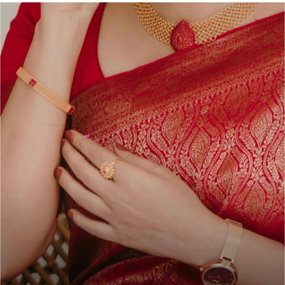 Vaystra Silk Printed Saree With Unstitched Blouse 5.5Mtr – Red
