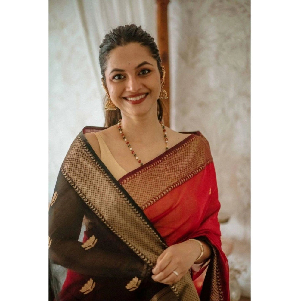 Vaystra Cotton Printed Saree With Unstitched Blouse 5.5Mtr – Red