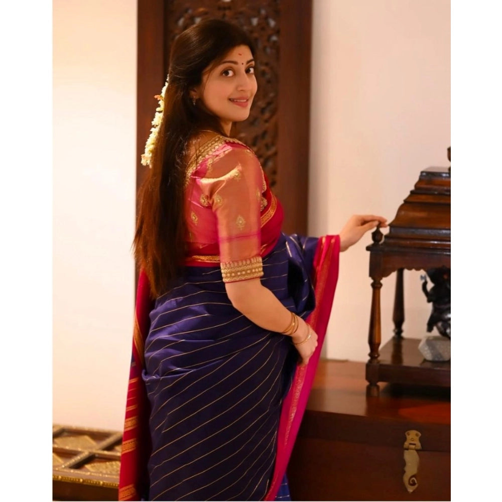Vaystra Silk Printed Saree With Unstitched Blouse 5.5Mtr – Navy Blue