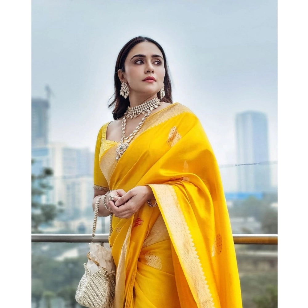 Vaystra Silk Printed Saree With Unstitched Blouse 5.5Mtr – Yellow