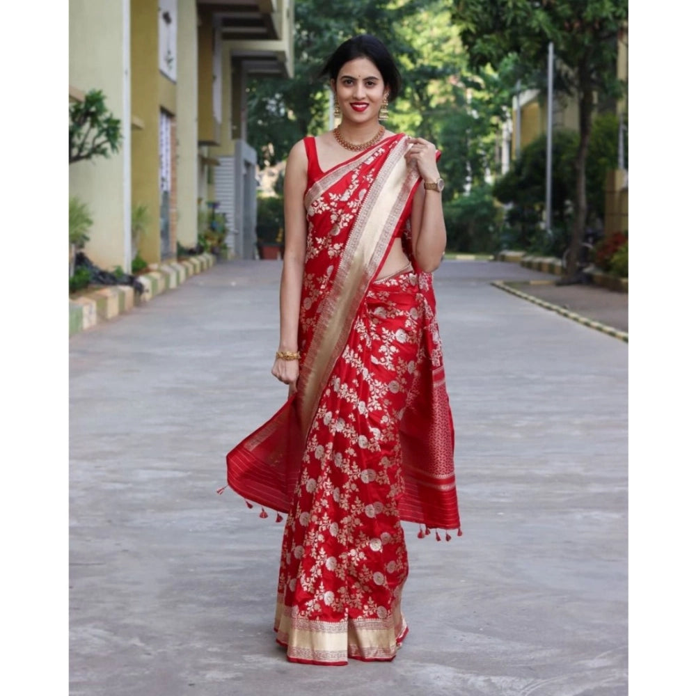 Vaystra Silk Printed Saree With Unstitched Blouse 5.5Mtr – White