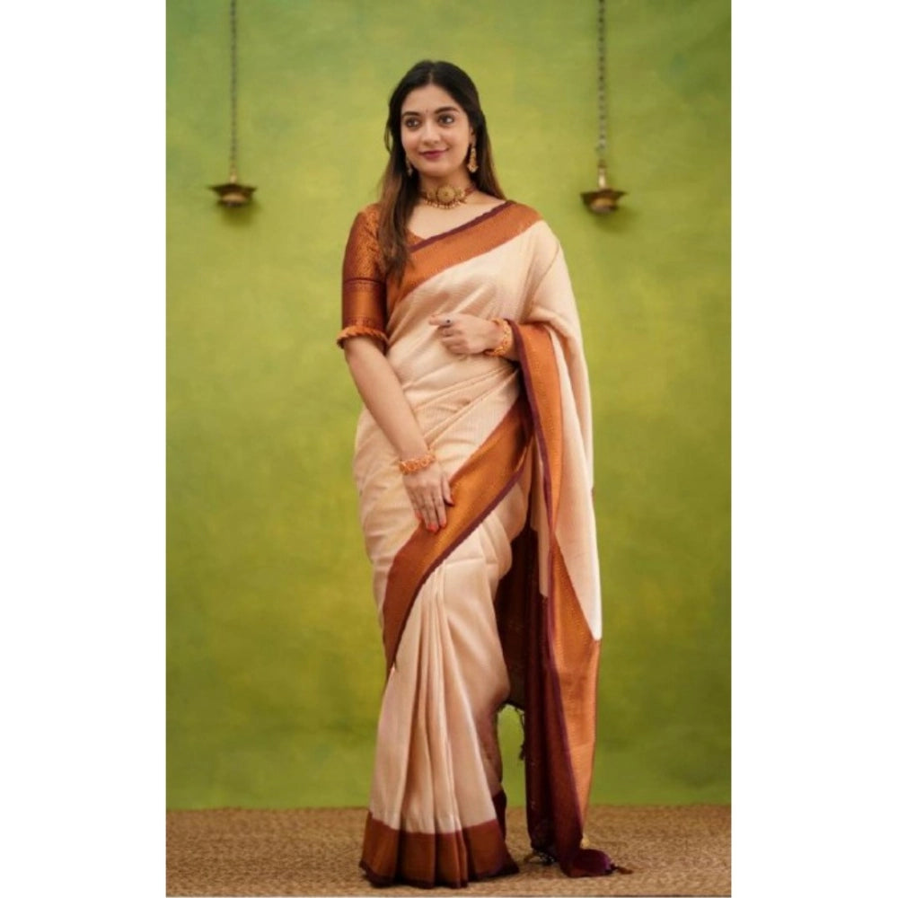 Vaystra Silk Printed Saree With Unstitched Blouse 5.5Mtr – Cream
