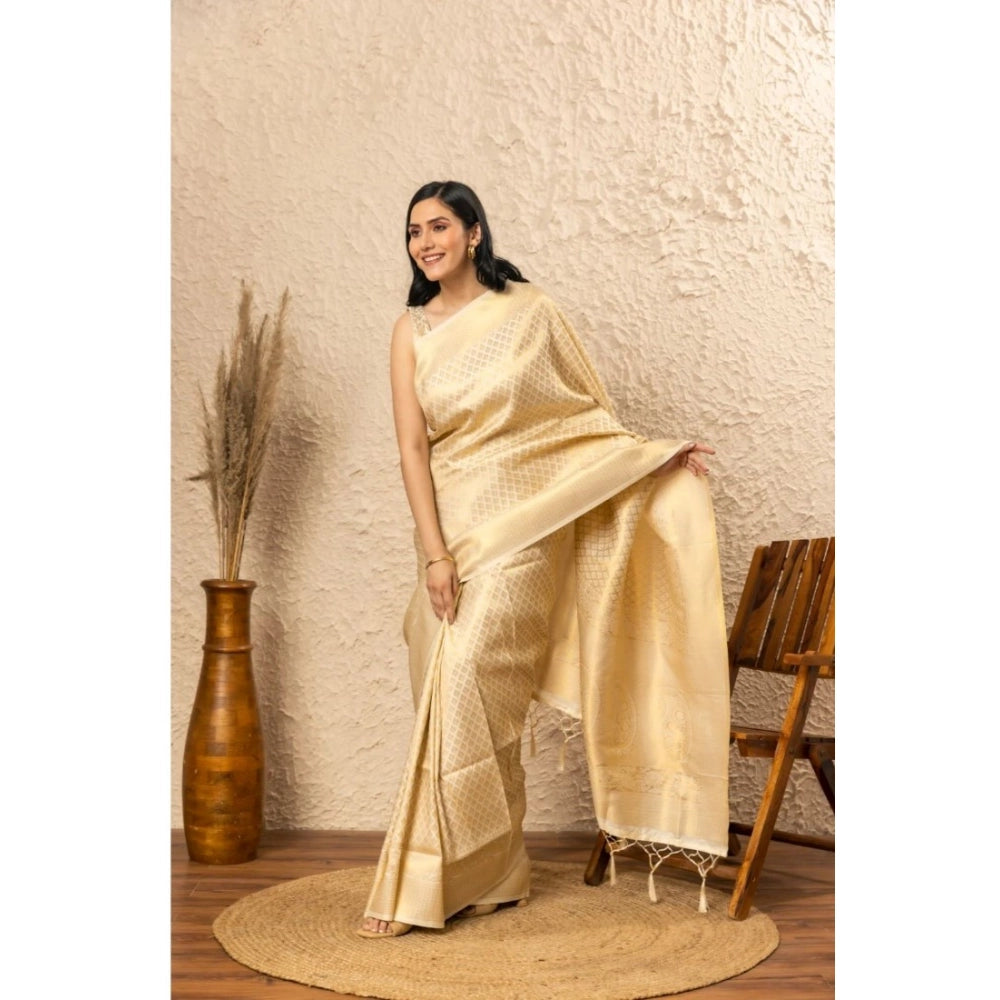 Vaystra Silk Printed Saree With Unstitched Blouse 5.5Mtr – Gold