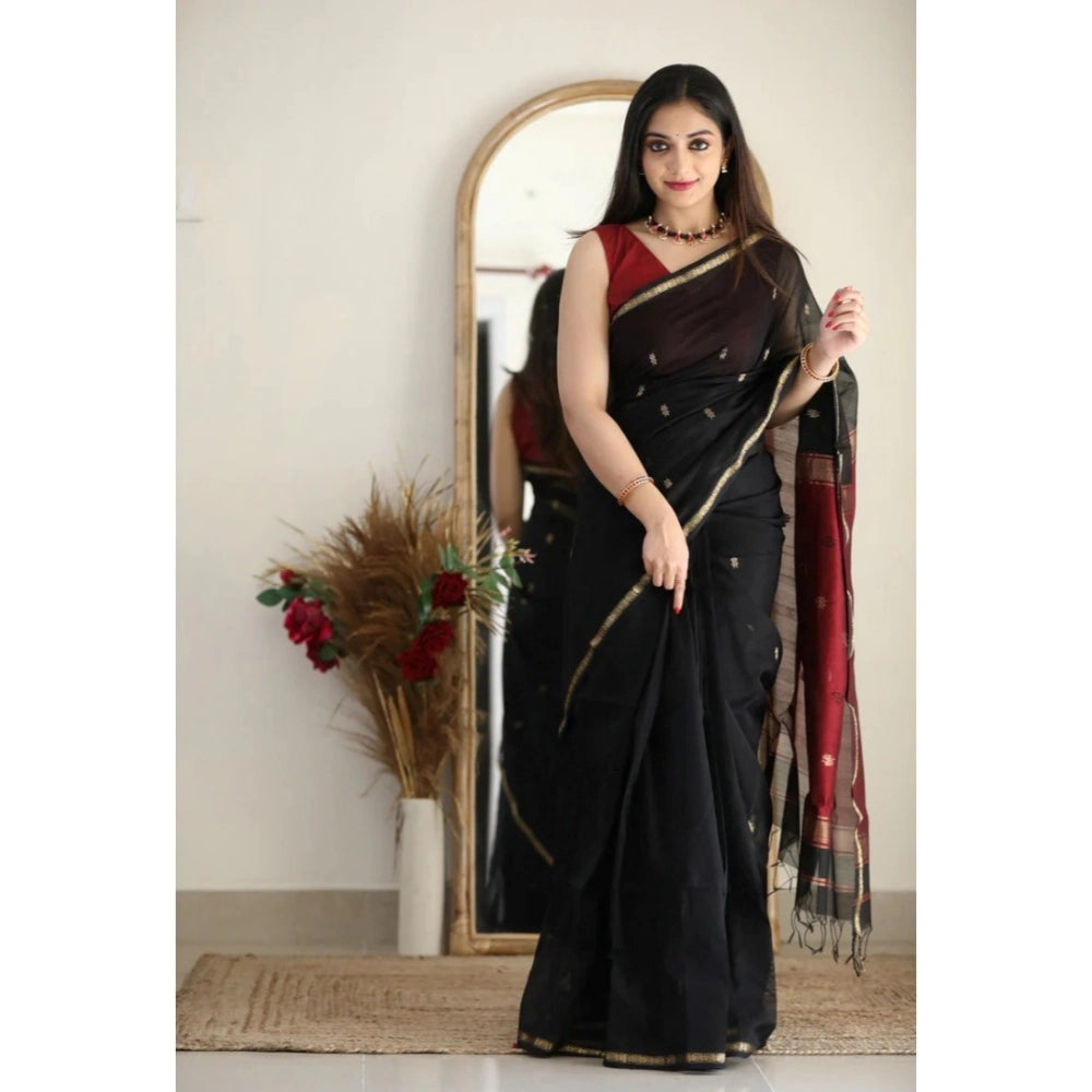Vaystra Cotton Printed Saree With Unstitched Blouse 5.5Mtr – Black