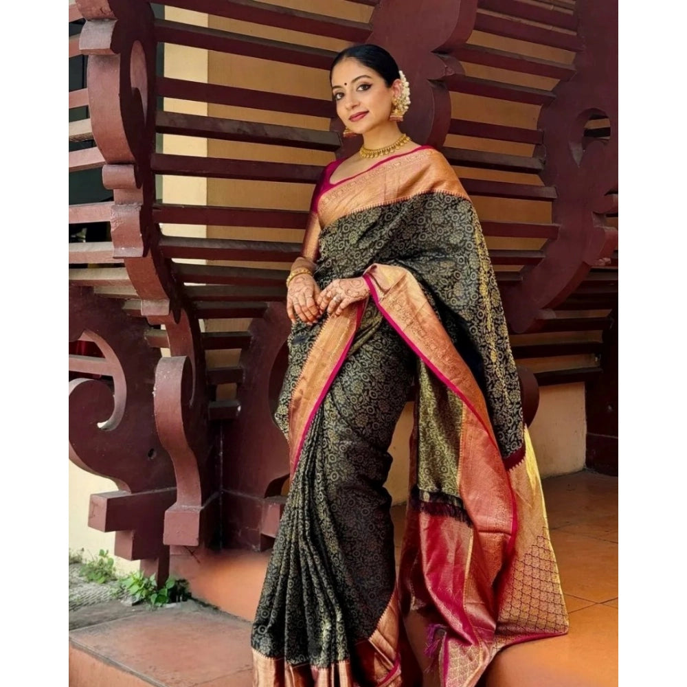 Vaystra Silk Printed Saree With Unstitched Blouse 5.5Mtr – Green