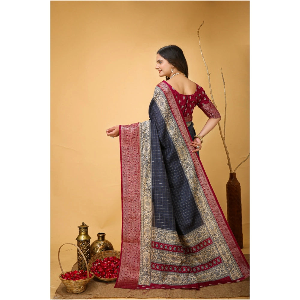 Vaystra Soft Dola Cotton Kalamkari Printed Saree With Unstitched Blouse 5.5Mtr – Grey