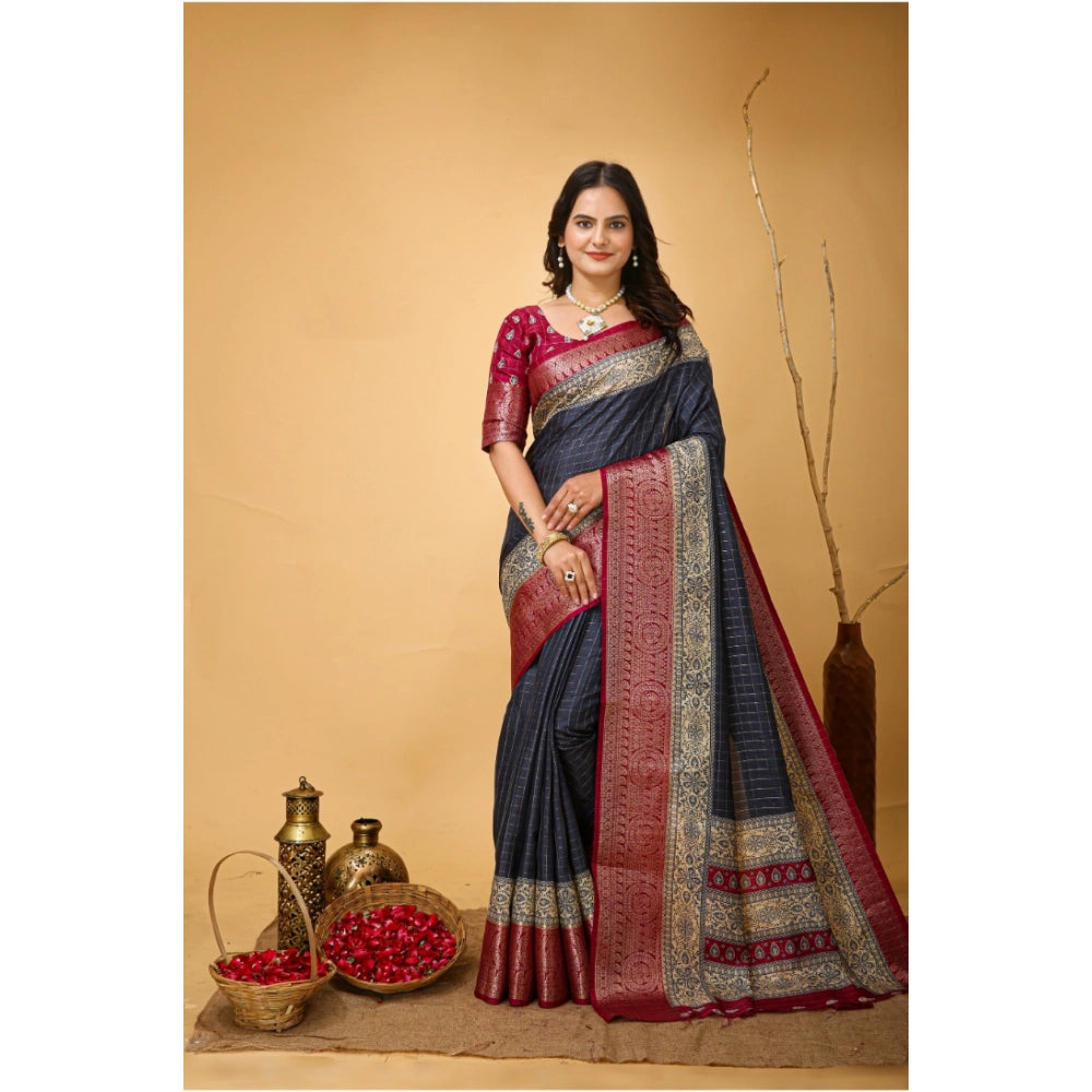 Vaystra Soft Dola Cotton Kalamkari Printed Saree With Unstitched Blouse 5.5Mtr – Grey