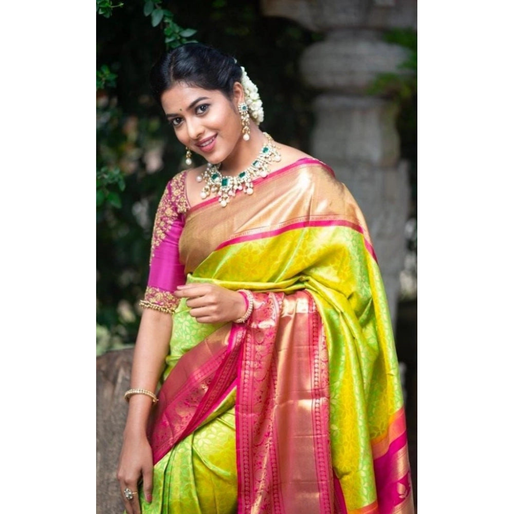 Vaystra Litchi silk Printed Saree With Unstitched Blouse – Green