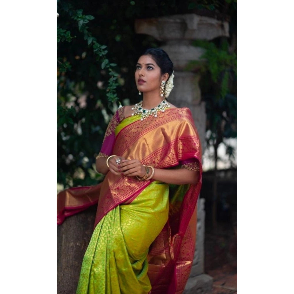 Vaystra Litchi silk Printed Saree With Unstitched Blouse – Green