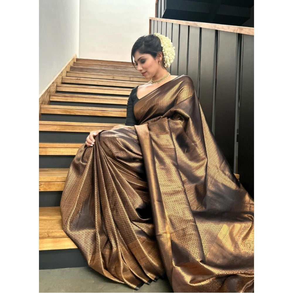 Vaystra Litchi silk Printed Saree With Unstitched Blouse – Gold