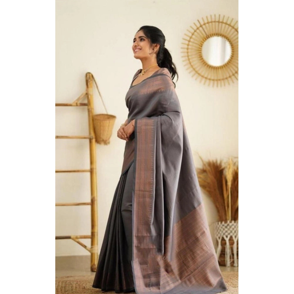 Vaystra Litchi silk Printed Saree With Unstitched Blouse – Grey