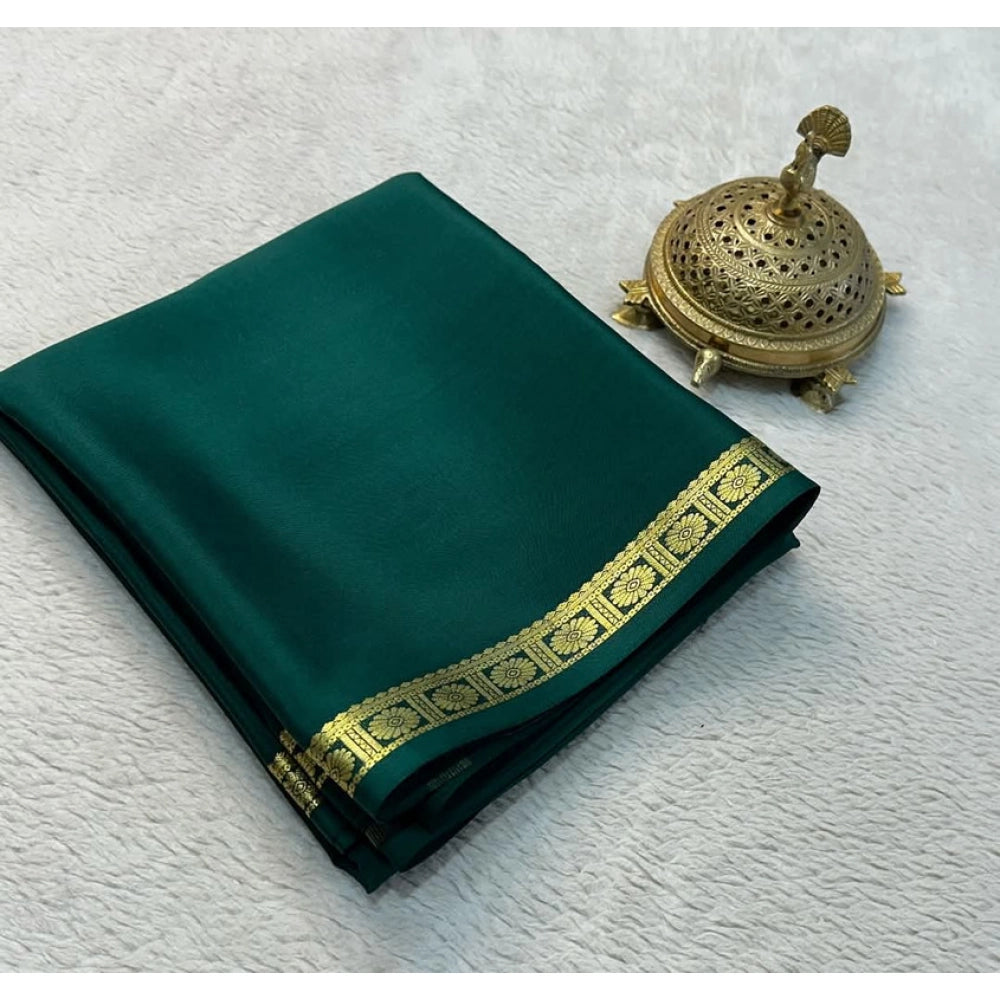 Vaystra Crepe Chit Pallu Solid Saree With Unstitched Blouse 5.5Mtr – Green