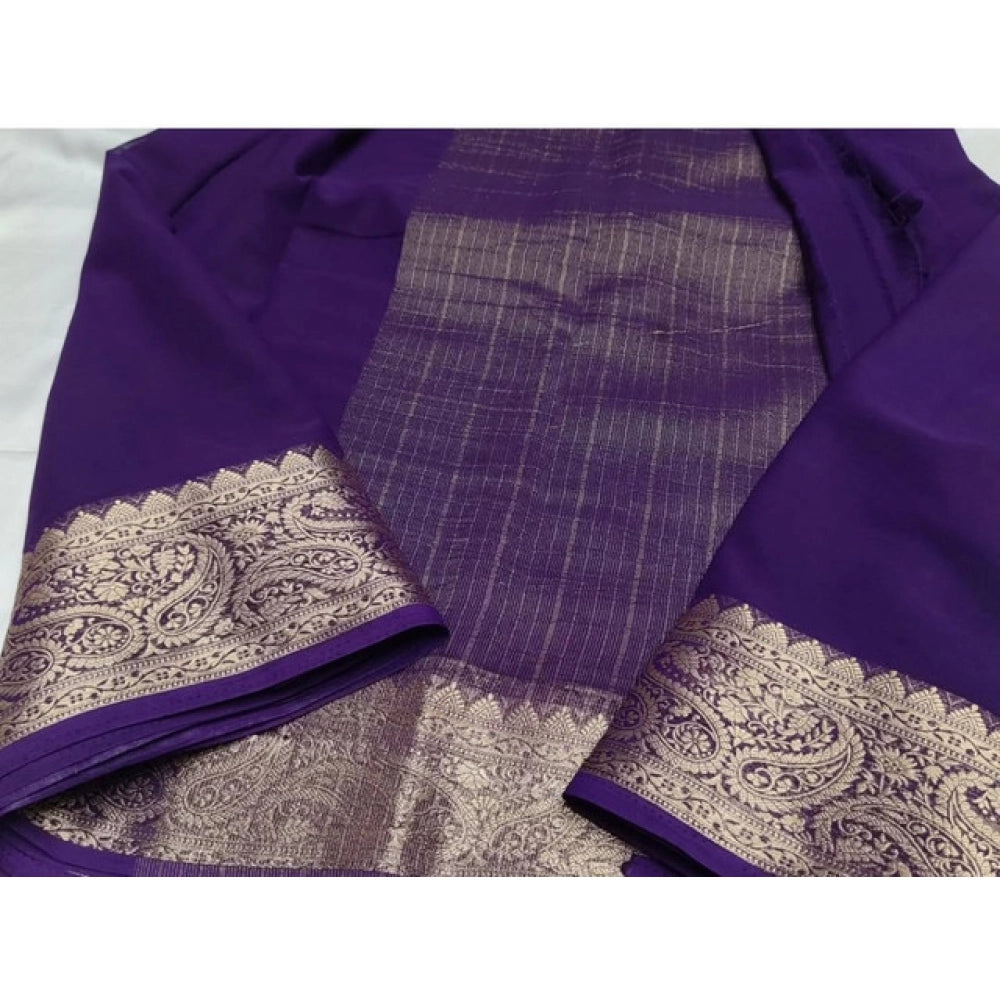 Vaystra Crepe Chit Pallu Solid Saree With Unstitched Blouse 5.5Mtr – Purple