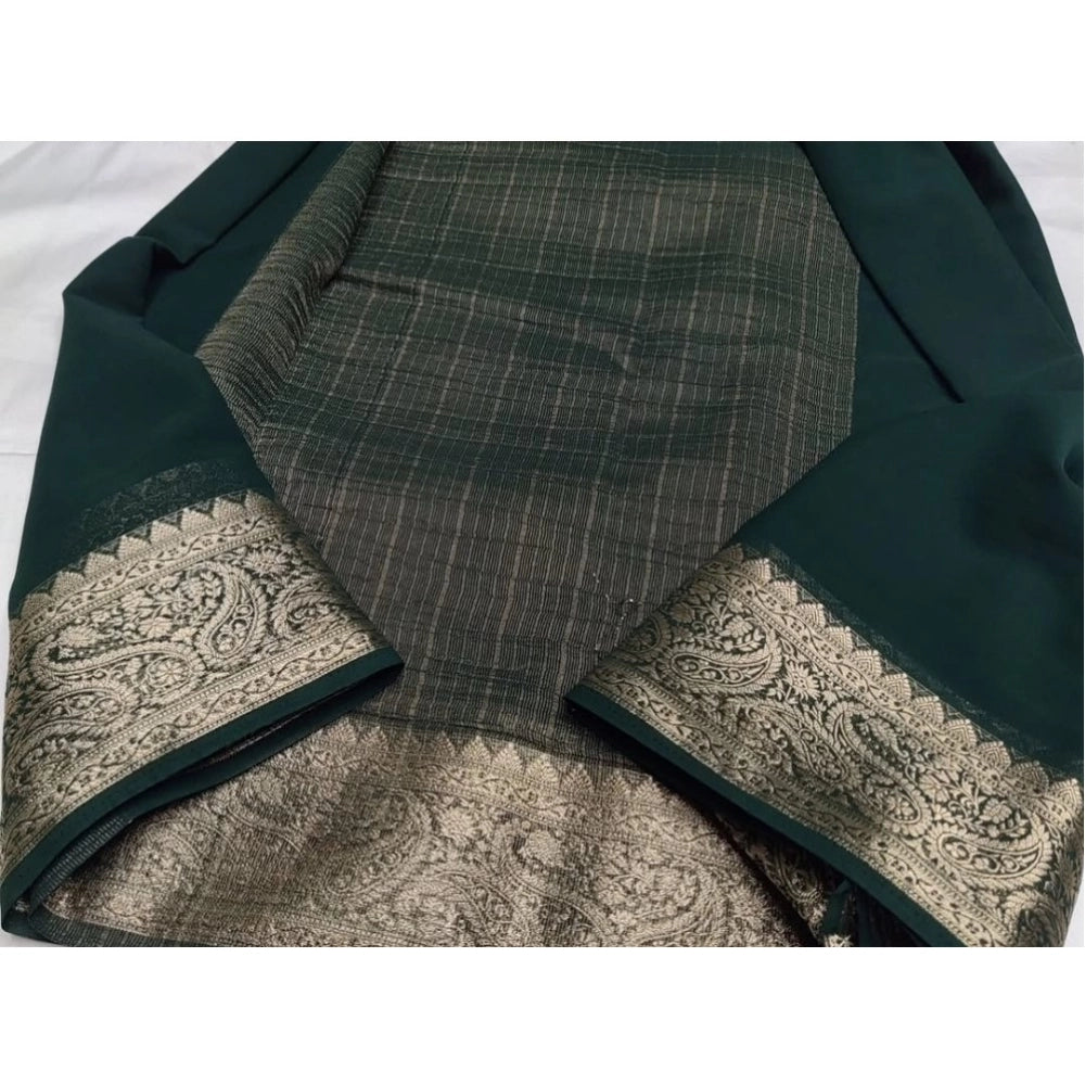 Vaystra Crepe Chit Pallu Solid Saree With Unstitched Blouse 5.5Mtr – Bottle Green