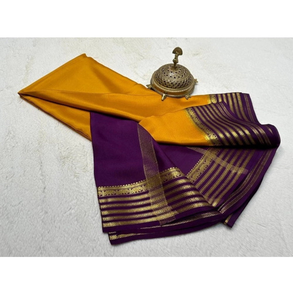 Vaystra Crepe Chit Pallu Solid Saree With Unstitched Blouse 5.5Mtr – Gold