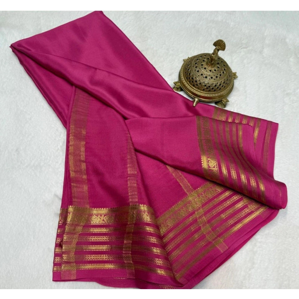 Vaystra Crepe Chit Pallu Solid Saree With Unstitched Blouse 5.5Mtr – Pink