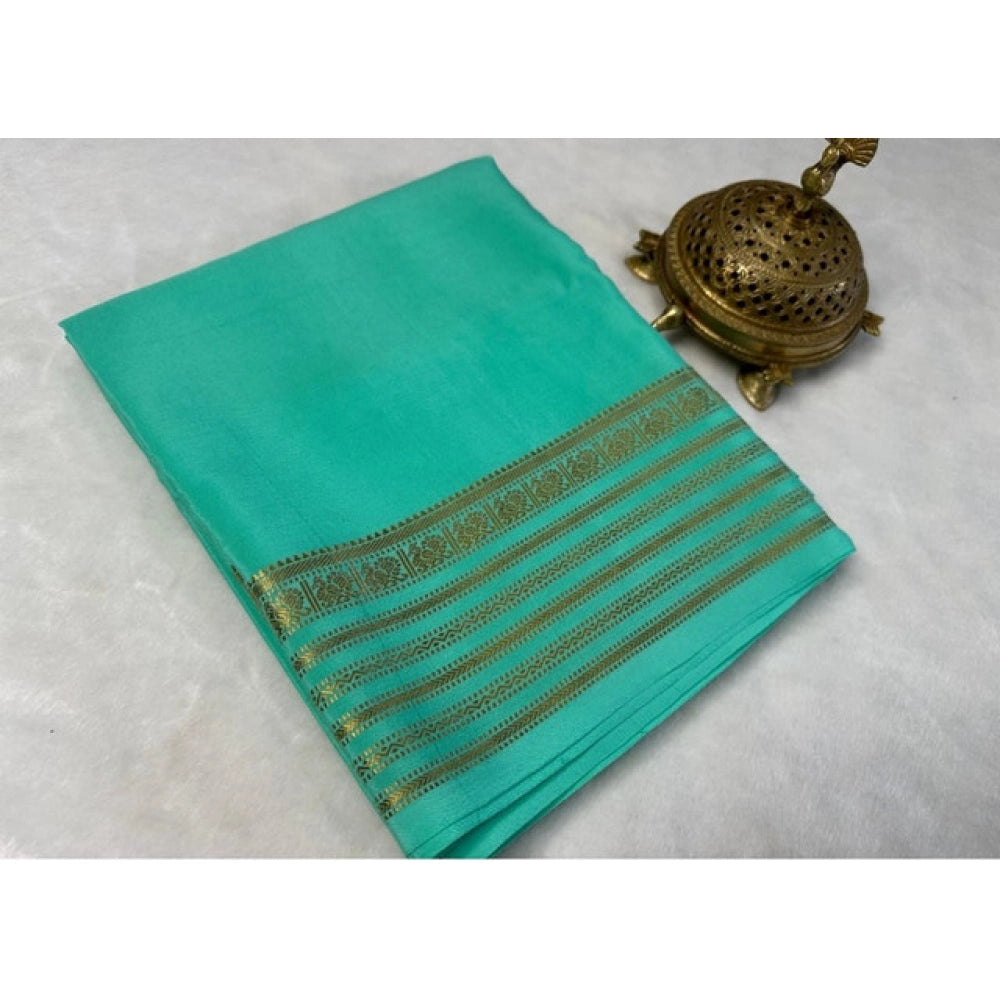Vaystra Crepe Chit Pallu Solid Saree With Unstitched Blouse 5.5Mtr – Ramagreen
