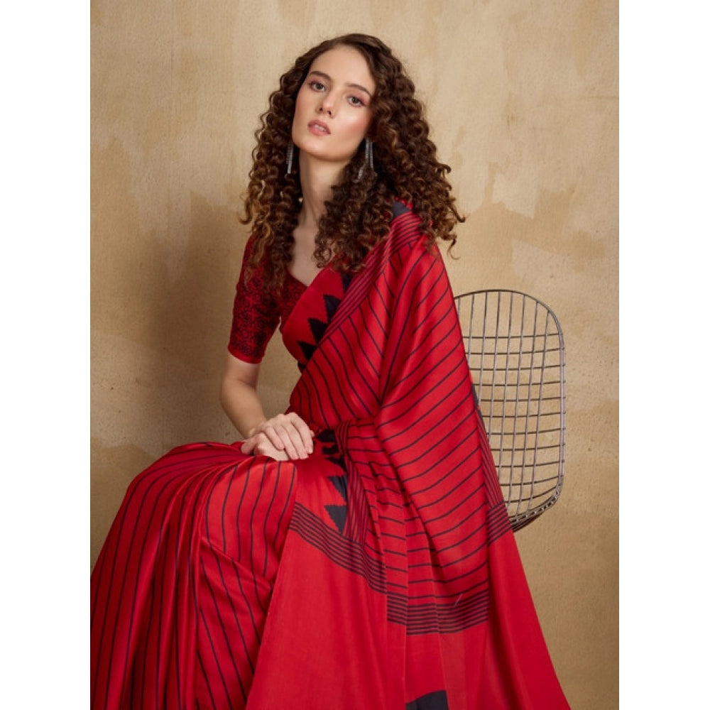 Vaystra Satin Crepe Printed Saree With Unstitched Blouse 5.5Mtr – Red