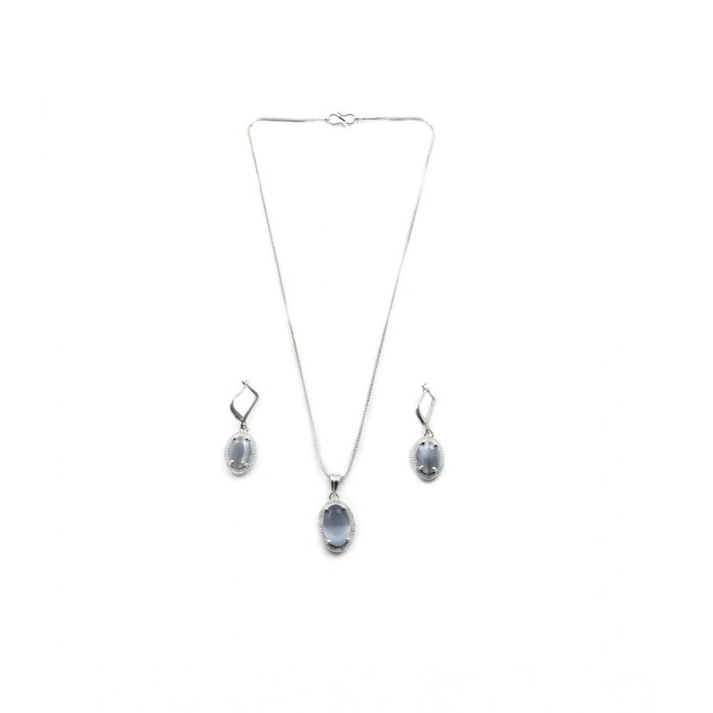 Vaystra Handcrafted Brass Silver Plated Pendant Set - Grey, Edition