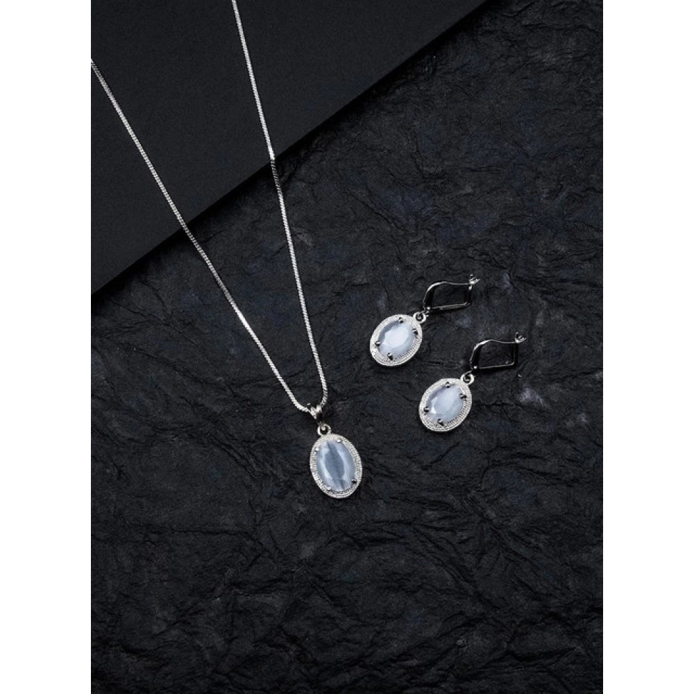 Vaystra Handcrafted Brass Silver Plated Pendant Set - Grey, Edition