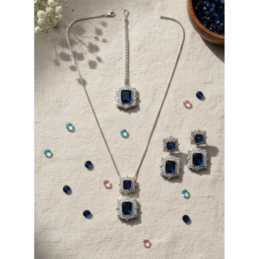 Vaystra Gold Plated Brass Silver Plated Pendant Set in Blue,