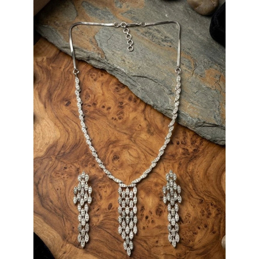 Vaystra Gold Plated Brass Silver Plated Necklace set in Silver,
